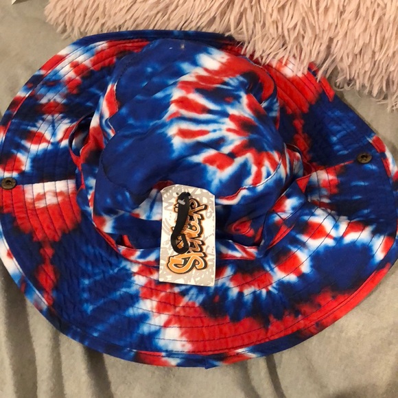 spencers bucket hats